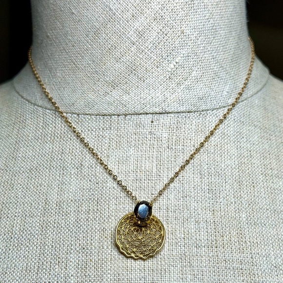 Vintage Jewelry - Vintage 12K Gold-Filled Filigree Necklace